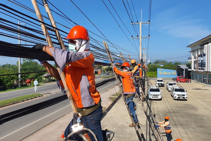 3BB ราชบุรี ส่งทีมช่างเทคนิค จัดกิจกรรม Safety Day ปรับปรุงภูมิทัศน์ จัดระเบียบสายสื่อสาร